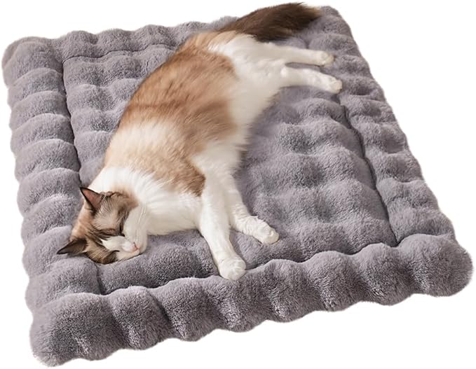Cat Beds for Indoor Cats Faux Fur Pet Pad Mat Plush Kitten Bed with Non-Slip Bottom for Carriers/Couch Dog & Puppy Friendly 35 x 27 Inch X-Large Gery