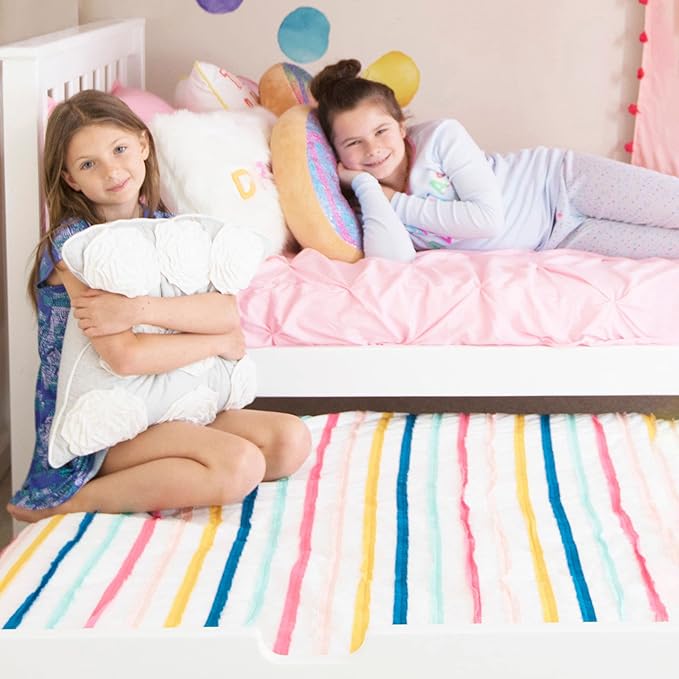 Max & Lily Twin Bed, Wood Bed Frame with Headboard For Kids with Trundle, Slatted, White