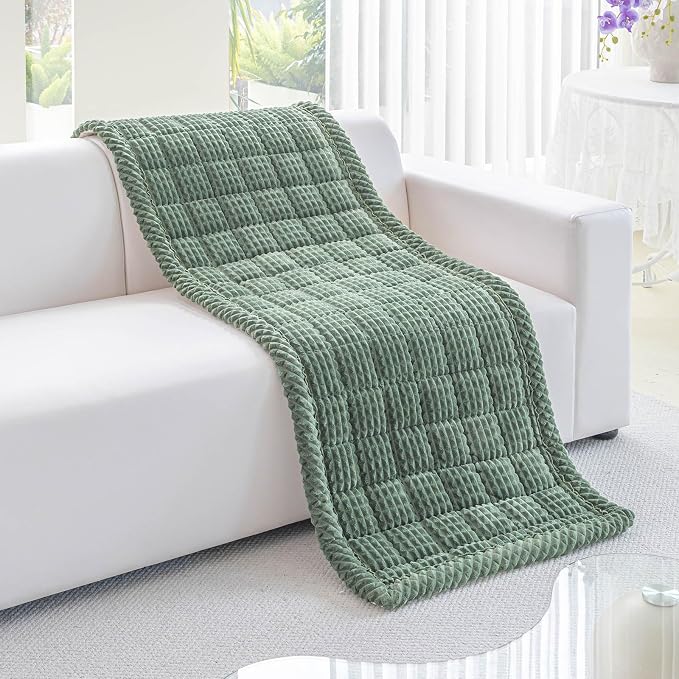 Couch Cover for Dogs Washable, Non-Slip Pet Couch Covers for Sofa, Fuzzy Dog Couch Cover Mat, Thick, Soft, Plush Couch Cushion Covers for Sofa Protector (Green, 27.6" x 59"/70 x 150cm)